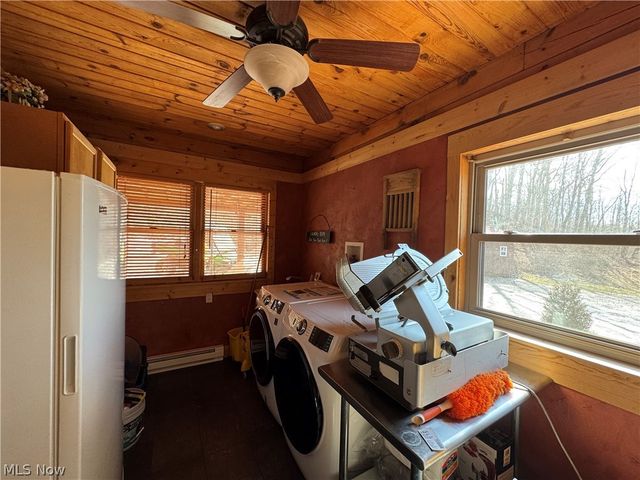 1449 St Rte 124, Coolville, OH 45723