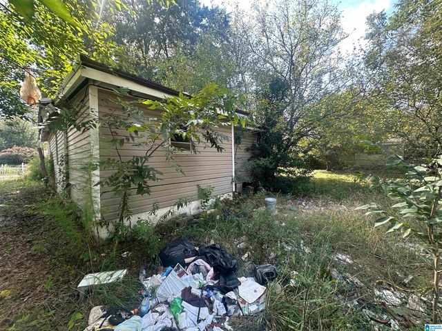 1805 16TH WAY N, Bessemer, AL 35020