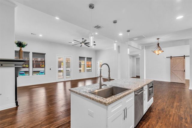 17 Bellingham Court, Montgomery, TX 77356