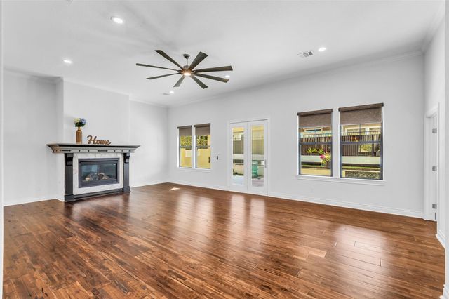 17 Bellingham Court, Montgomery, TX 77356