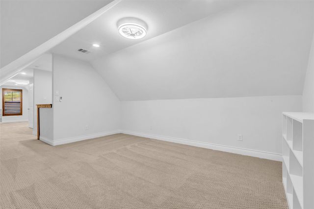 17 Bellingham Court, Montgomery, TX 77356