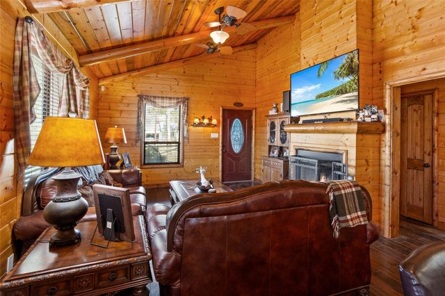 3414 Avenue C, Dickinson, TX 77539