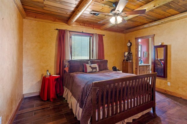 3414 Avenue C, Dickinson, TX 77539