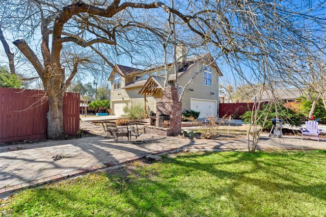 3414 Avenue C, Dickinson, TX 77539