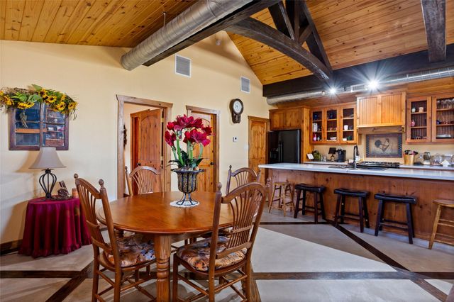 3414 Avenue C, Dickinson, TX 77539