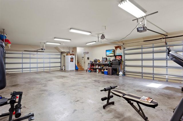 3414 Avenue C, Dickinson, TX 77539