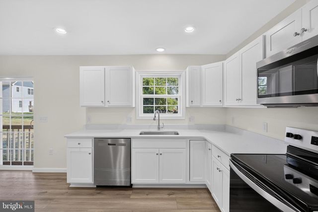 411 W REED ST, Dover, DE 19901