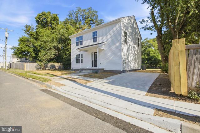 411 W REED ST, Dover, DE 19901
