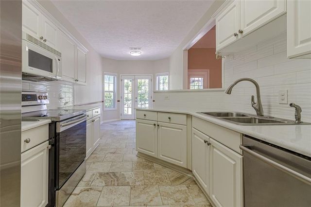 2192 Pilgrim Mill Circle, Cumming, GA 30041