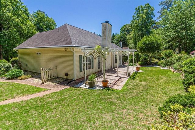 2192 Pilgrim Mill Circle, Cumming, GA 30041