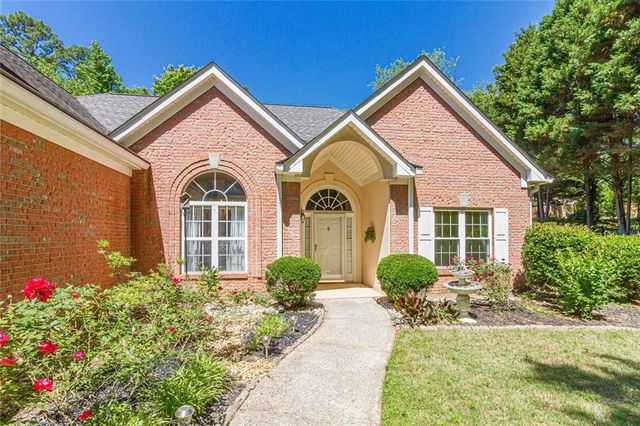 2192 Pilgrim Mill Circle, Cumming, GA 30041