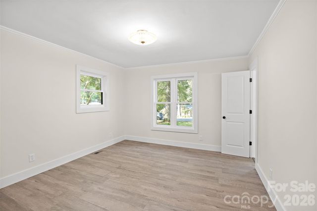 8033 Ritter Drive, Charlotte, NC 28270