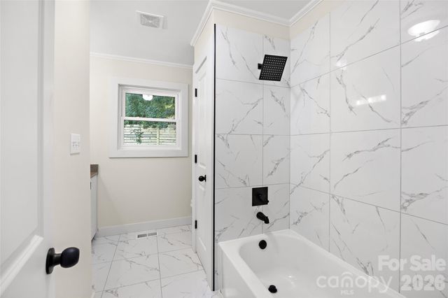 8033 Ritter Drive, Charlotte, NC 28270