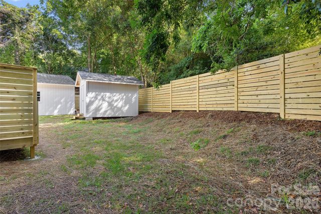 8033 Ritter Drive, Charlotte, NC 28270