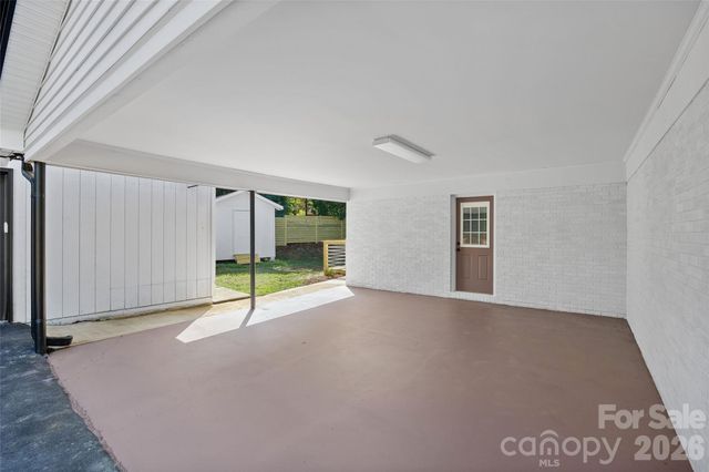 8033 Ritter Drive, Charlotte, NC 28270