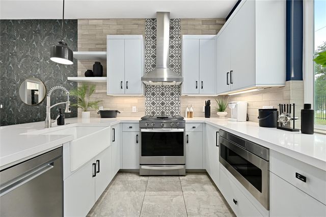 1310 Comal ST, Austin, TX 78702