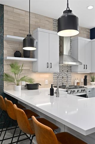 1310 Comal ST, Austin, TX 78702