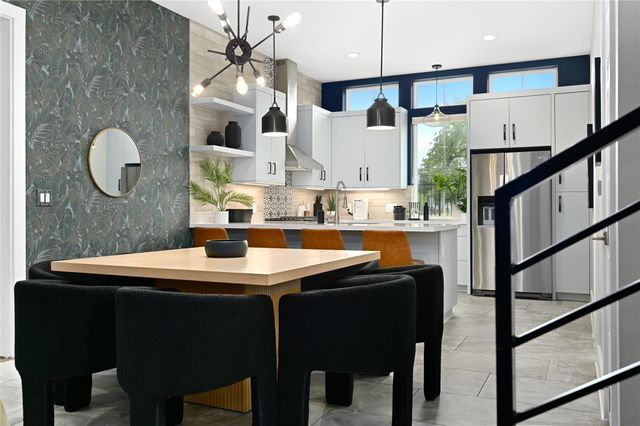 1310 Comal ST, Austin, TX 78702