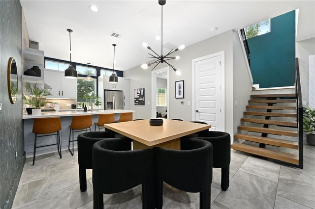 1310 Comal ST, Austin, TX 78702