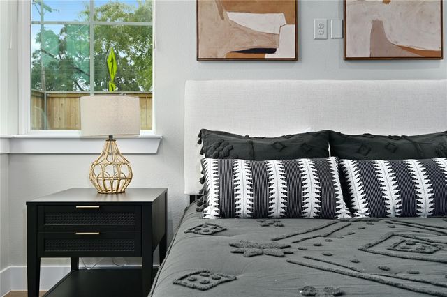 1310 Comal ST, Austin, TX 78702