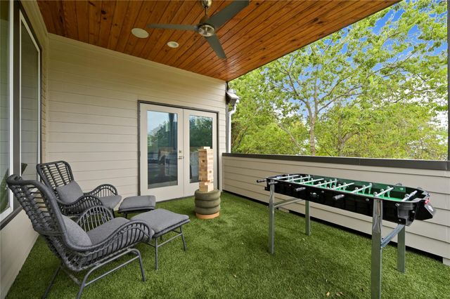 1310 Comal ST, Austin, TX 78702