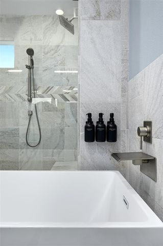 1310 Comal ST, Austin, TX 78702