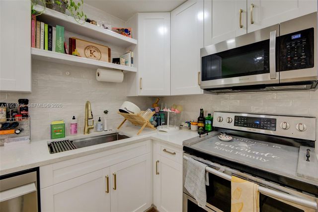 1765 NE 145th St, Miami, FL 33181