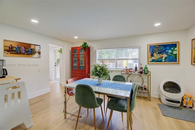 1765 NE 145th St, Miami, FL 33181