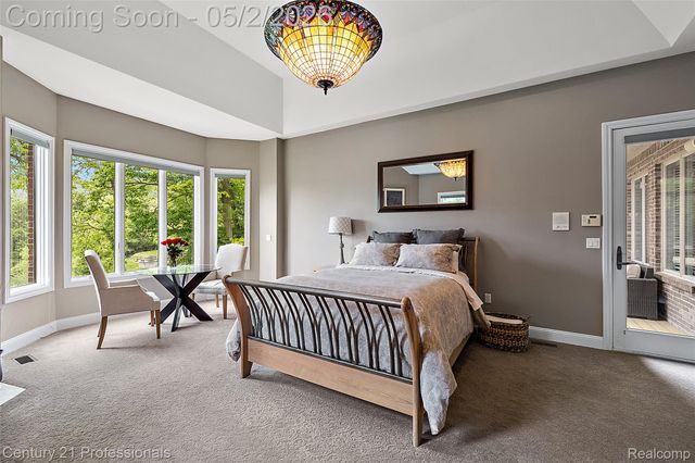 1181 Iroquois Trail, Oxford Charter Township, MI 48371