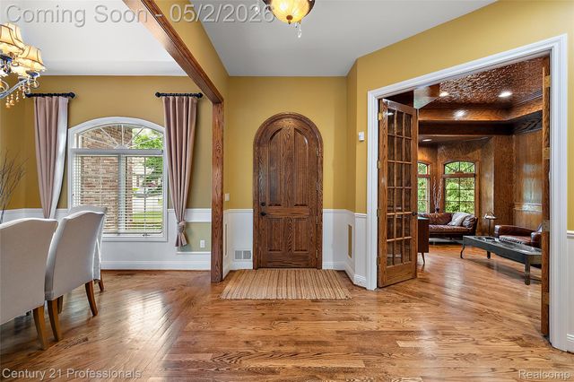 1181 Iroquois Trail, Oxford Charter Township, MI 48371