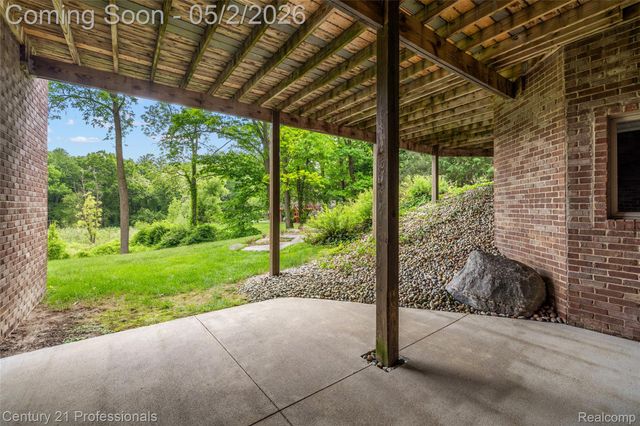 1181 Iroquois Trail, Oxford Charter Township, MI 48371