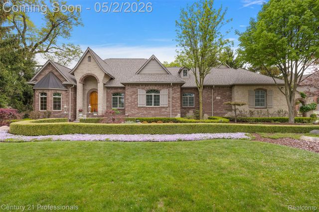 1181 Iroquois Trail, Oxford Charter Township, MI 48371
