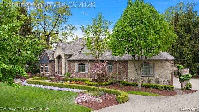 1181 Iroquois Trail, Oxford Charter Township, MI 48371