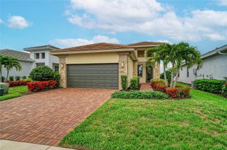5286 BARNETT CIRCLE, Bradenton, FL 34211