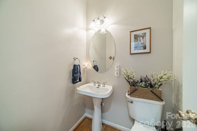 2316 Heath Lake Drive, Mint Hill, NC 28227