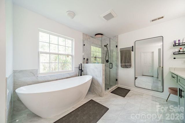 2316 Heath Lake Drive, Mint Hill, NC 28227