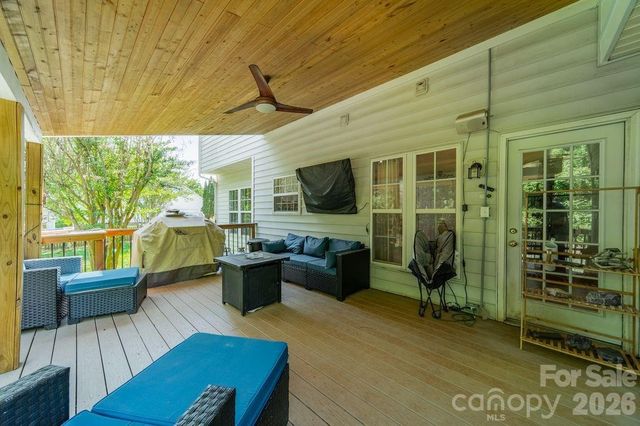 2316 Heath Lake Drive, Mint Hill, NC 28227