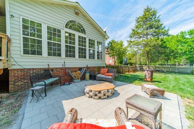 2316 Heath Lake Drive, Mint Hill, NC 28227