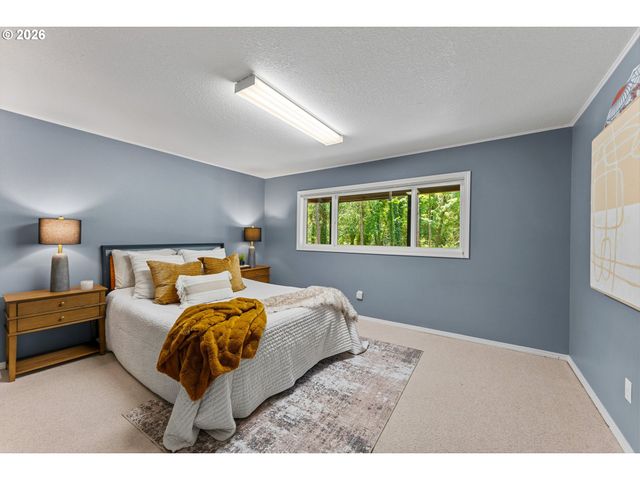 18148 PIONEER Ct, Lake Oswego, OR 97034