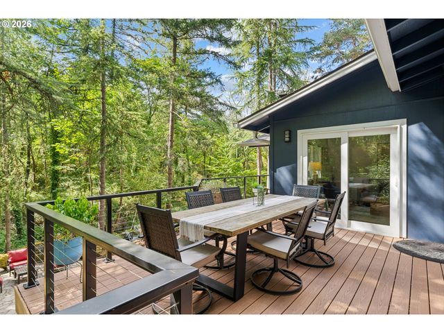 18148 PIONEER Ct, Lake Oswego, OR 97034