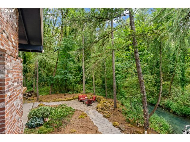 18148 PIONEER Ct, Lake Oswego, OR 97034