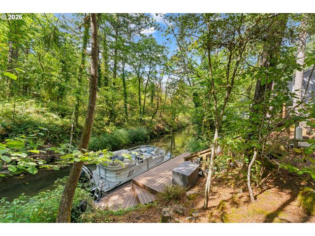18148 PIONEER Ct, Lake Oswego, OR 97034
