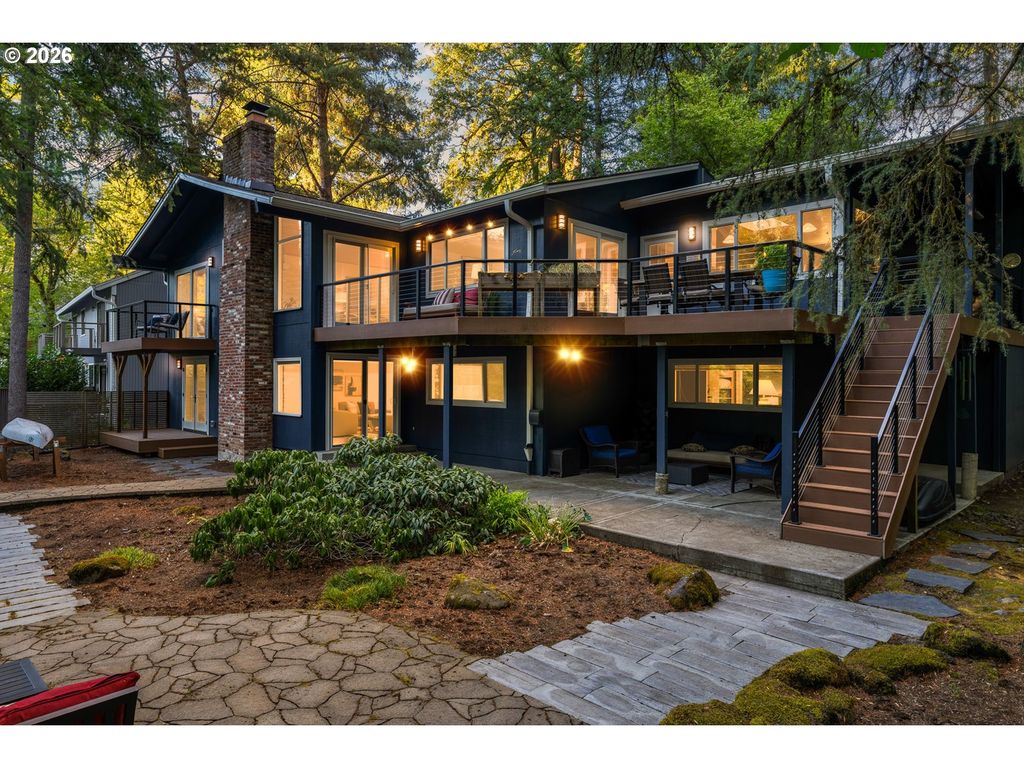 18148 PIONEER Ct, Lake Oswego, OR 97034