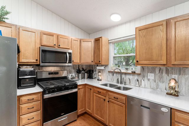 411 Brandy Hill Avenue, Pickerington, OH 43147