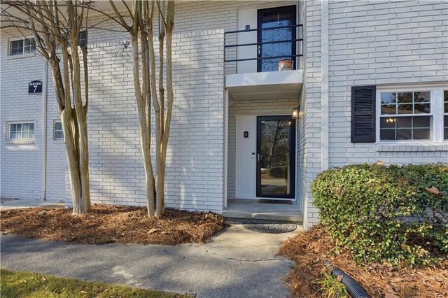 311 Peachtree Hills NE Avenue 7B, Atlanta, GA 30305