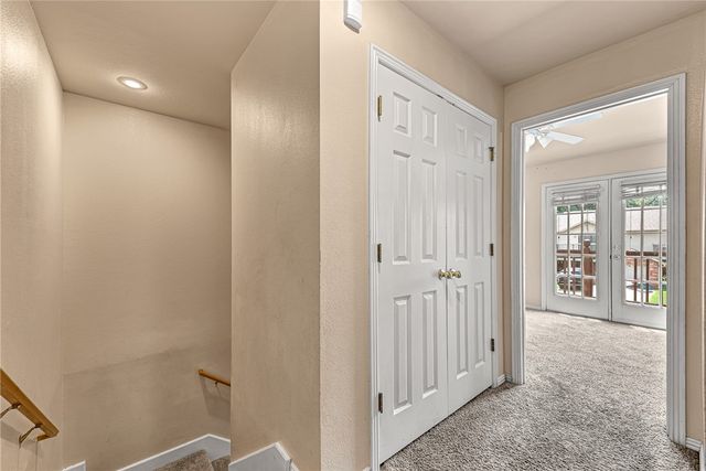 838 W Peachtree Drive, Fayetteville, AR 72703