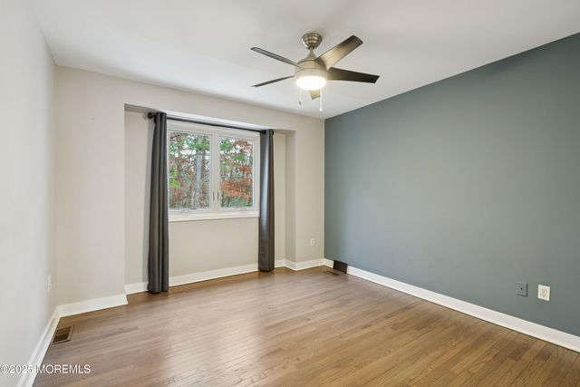 142 Orchid Court 1402, Toms River, NJ 08753