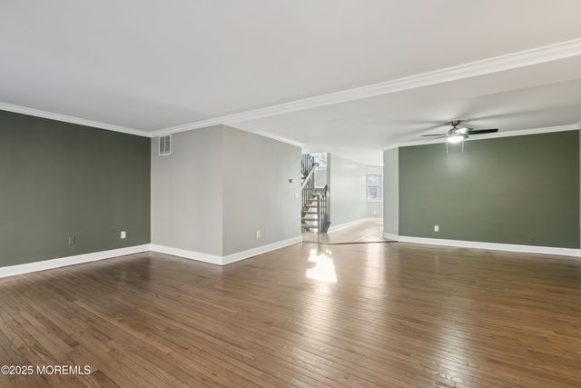 142 Orchid Court 1402, Toms River, NJ 08753