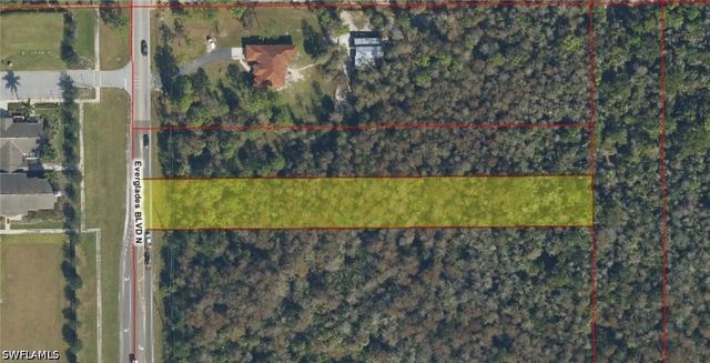 2570 Everglades BLVD N, Naples, FL 34120