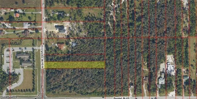2570 Everglades BLVD N, Naples, FL 34120
